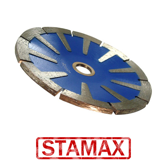 Concave saw blade